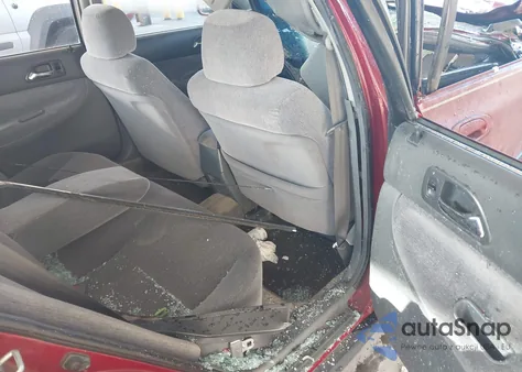 1995 Honda Accord Lx z USA, uszkodzony, nr VIN JHMCD5631SC043570